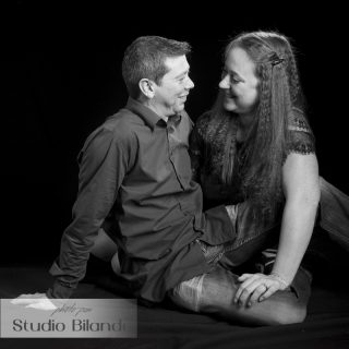 photo amoureux - portrait couple - Studio Bilande Philippeville-16