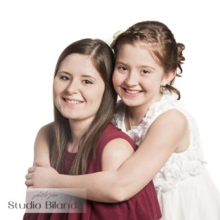 portrait enfants - photo frere et soeur - Studio Bilande - Philippeville-21