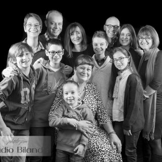 portrait famille - photo papa maman enfants - Studio Bilande - Philippeville-3
