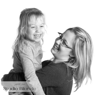 portrait famille - photo papa maman enfants - Studio Bilande - Philippeville-8